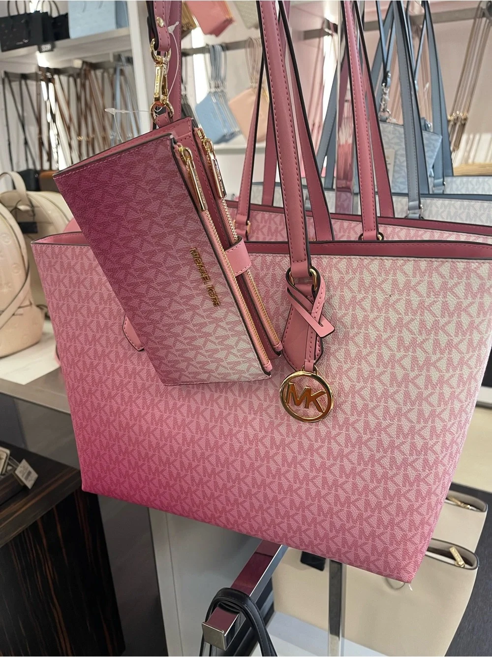 MICHAEL MICHAEL KORS SHEILA CARNATION LG TOTE bag & Double Zip Ombré Lg Wallet